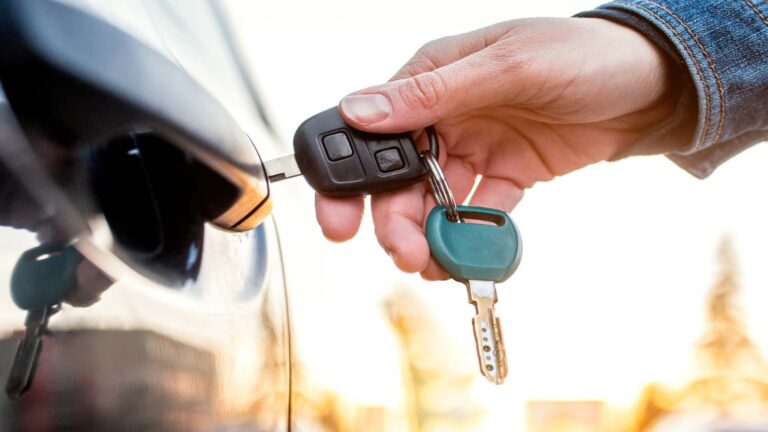 What to Do When You're Locked Out of Your Car on the Gold Coast