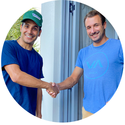 locksmith-with-customer locksmith-with-customer